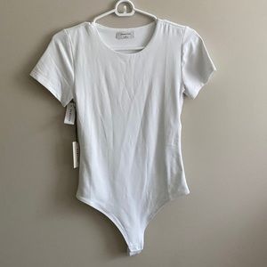 Aritzia Babaton White Bodysuit M